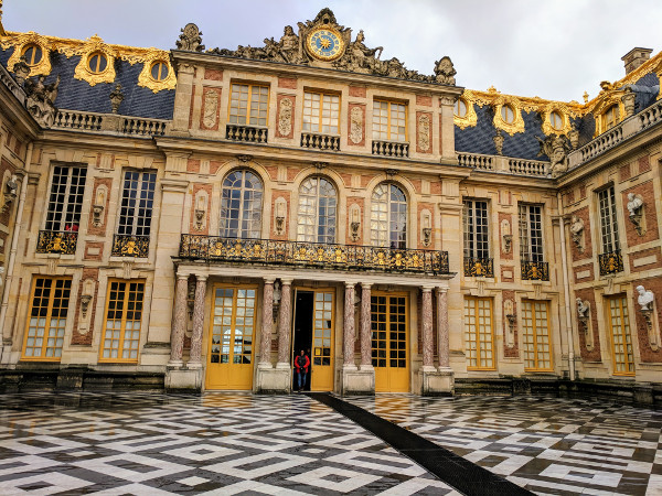 Versailles palace front view - entrance